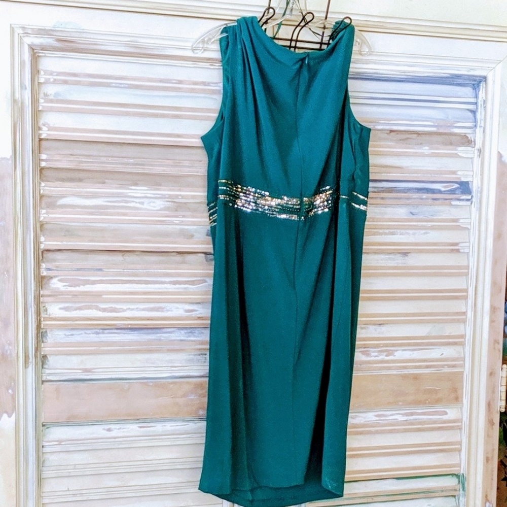 Alex Evenings green dress